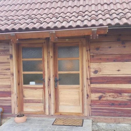 Nacionalna Kuca Bajo Mackat Villa Екстериор снимка